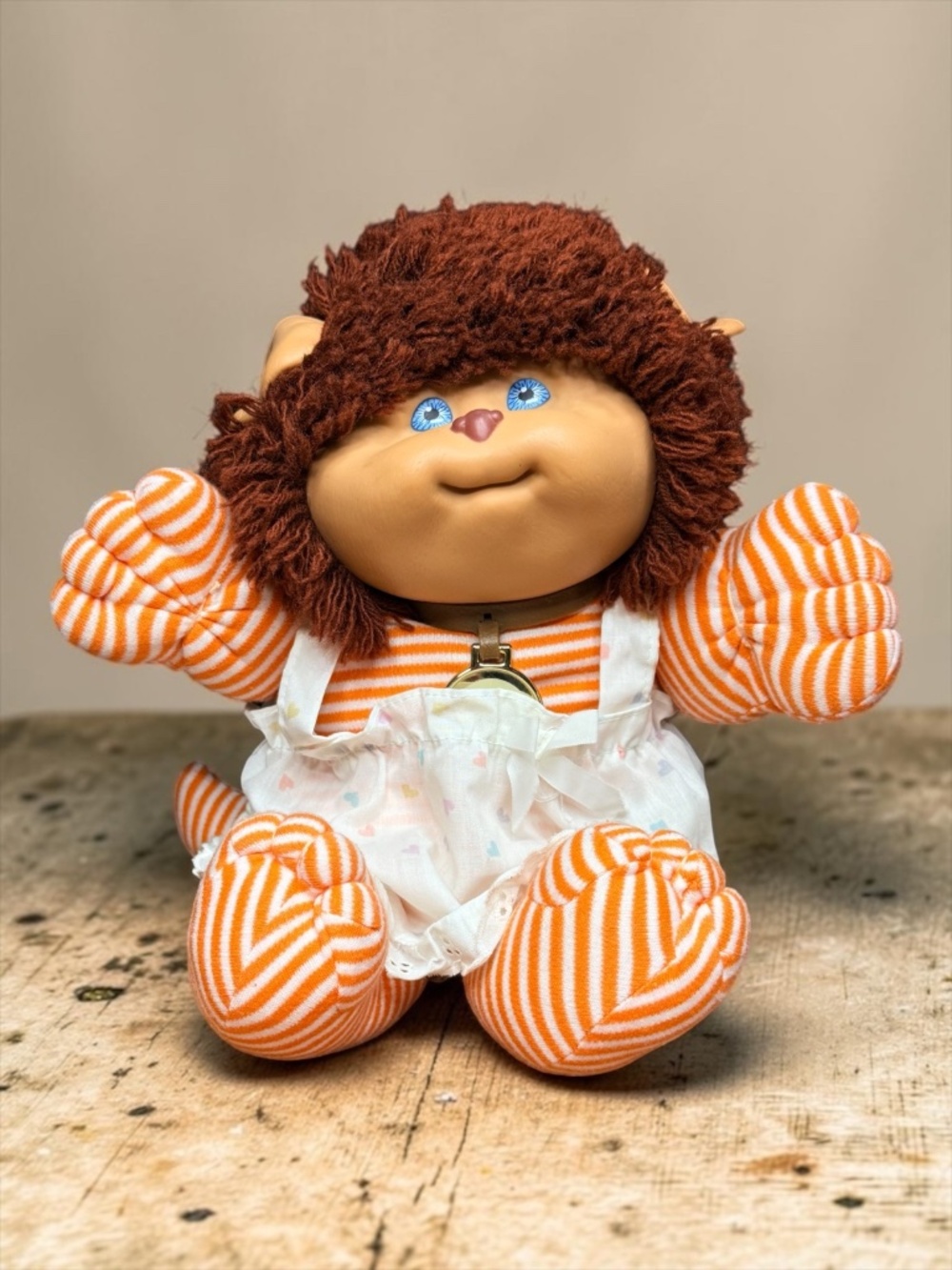 1983 CABBAGE PATCH KIDS Koosas Pet Doll